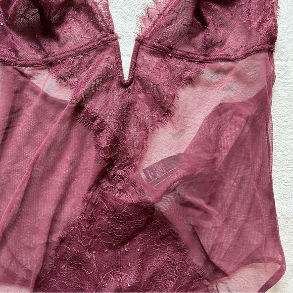 NWT Victorias Secret Lingerie - Picture 2 of 6